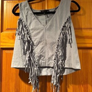 Romeo & Juliet Couture Gray Asymmetrical Crop Tank Top